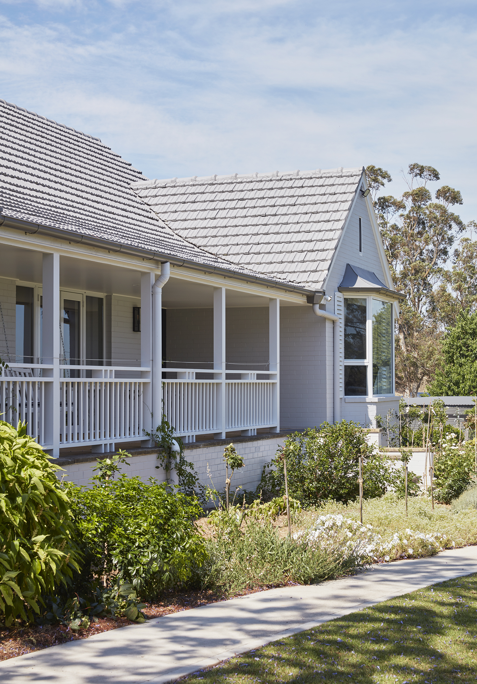 HOLLYDENE PARK – THE ESSENTIAL DETAIL